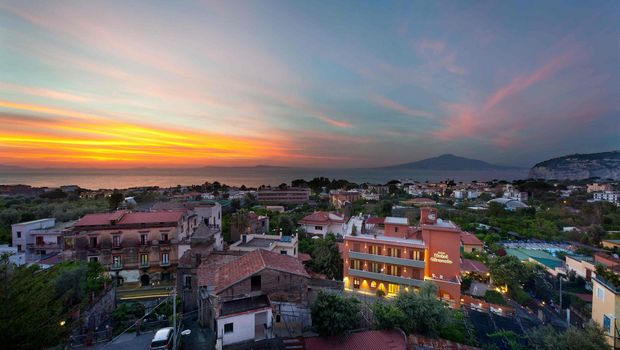 Hotel Girasole, Außenansicht