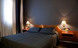 Zimmerbeispiel c Hotel Zone - Michelangelo