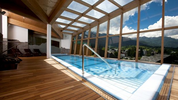 Schwimmbad des Hotel Eco Bohinj in Slowenien 
