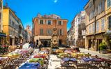 Farbenfrohes Restaurant in Aix En Provence