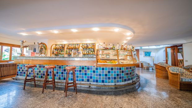 Hotel Continental Terme, Bar