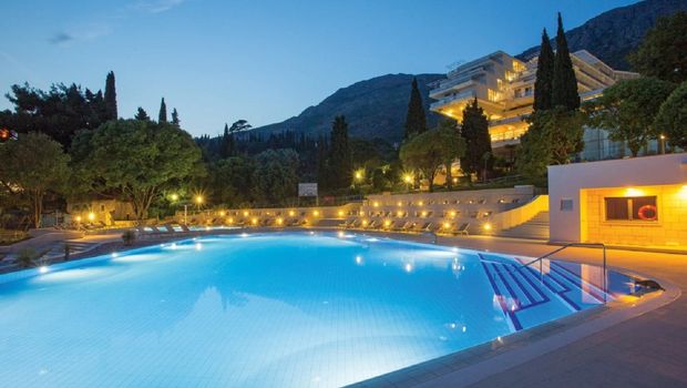 Pool des Hotels Astarea im kroatischen Mlini