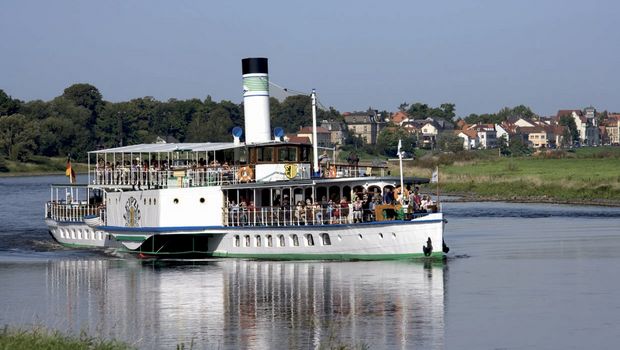 Personendampfer Leipzig in Dresden Laubegast