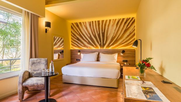 Zimmerbeispiel Hotel Savoy Calheta Beach