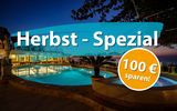 Pool am Abend