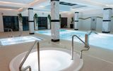 Innenpool, Hotel Robert's Port