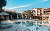 Hotel Pool