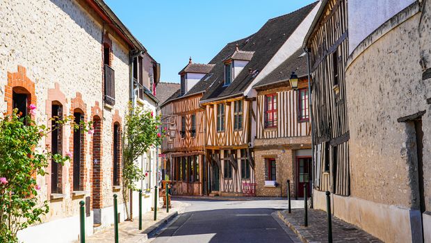 Provins
