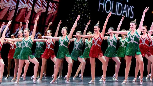 Christmas Spectacular Starring the Radio City Rockettes ® Presented by QVC