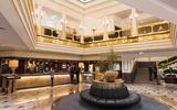 Rezeption des Maritim Hotels in Ulm 