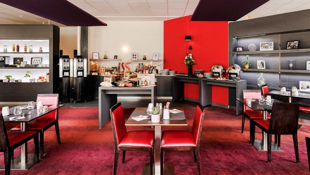 Restaurant mit Frühstück des Mercure Tours Nord in Frankreich 