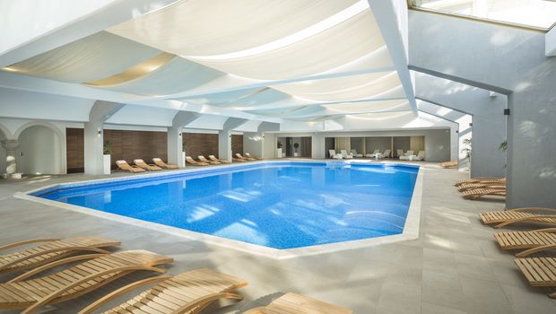 Hallenbad