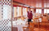 MS Hamburg, Restaurant