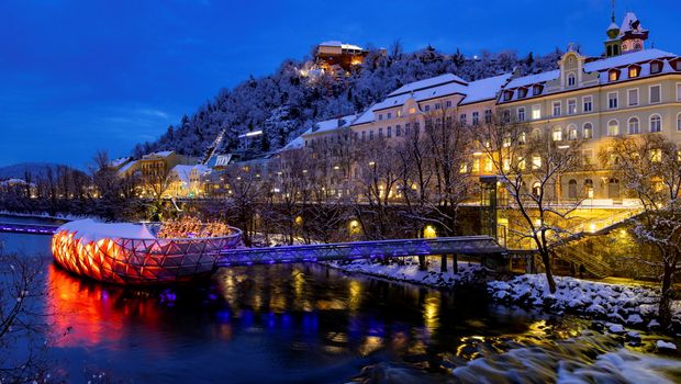Graz, Murinsel und Schlossberg