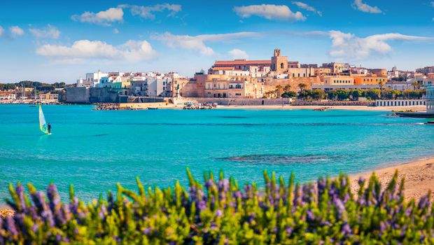 Otranto, Alimini Strand in Apulien, Italien