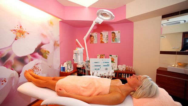 Wellnessanwendung Hotel Ikar Plaza