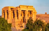 Kom Ombo während goldener Stunde