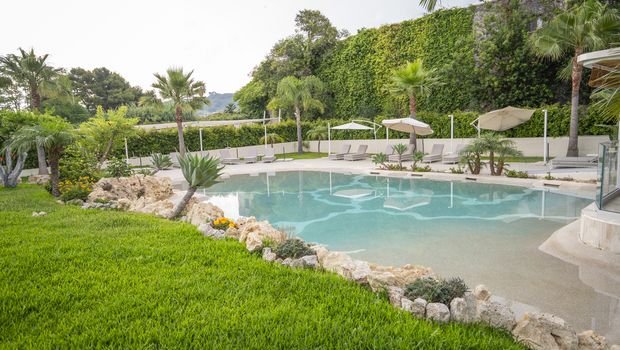 Suite Hotel LOasis di Riaci, Pool