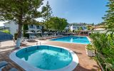 Hotel Contessa, Pools