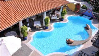 Lipari_Arciduca_pool