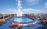 MS Hamburg, Pool